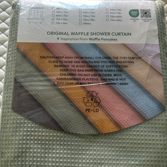 Shower curtain 72x72 - Picture 3 of 3